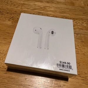 Apple AirPods 2nd Generation New Sealed